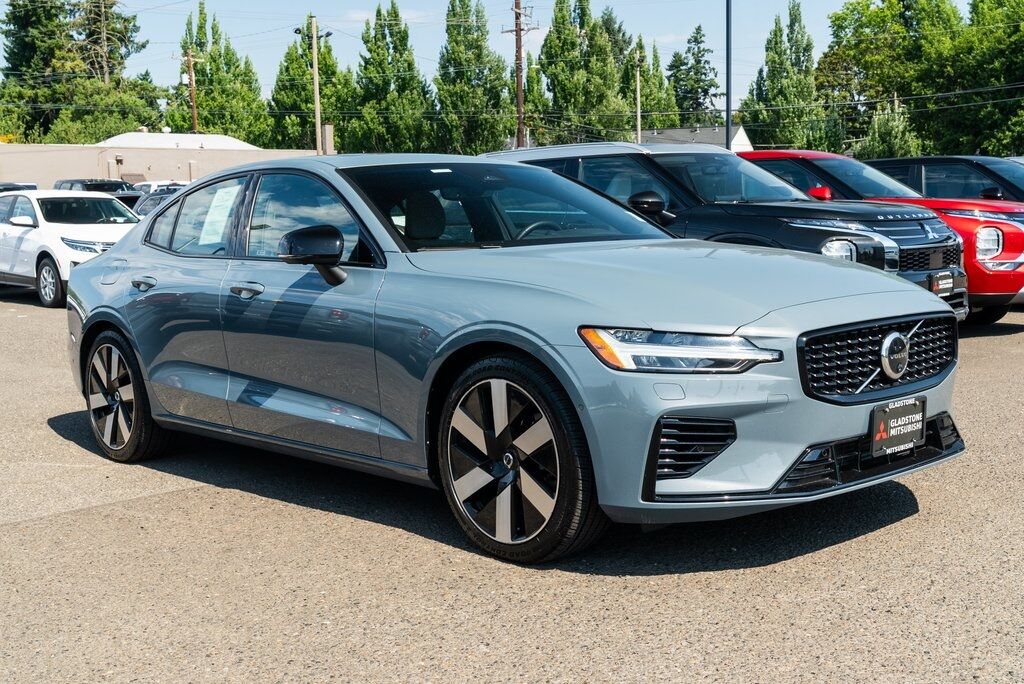 2024 Volvo S60 Recharge Plug-In Hybrid Ultimate Milwaukie OR
