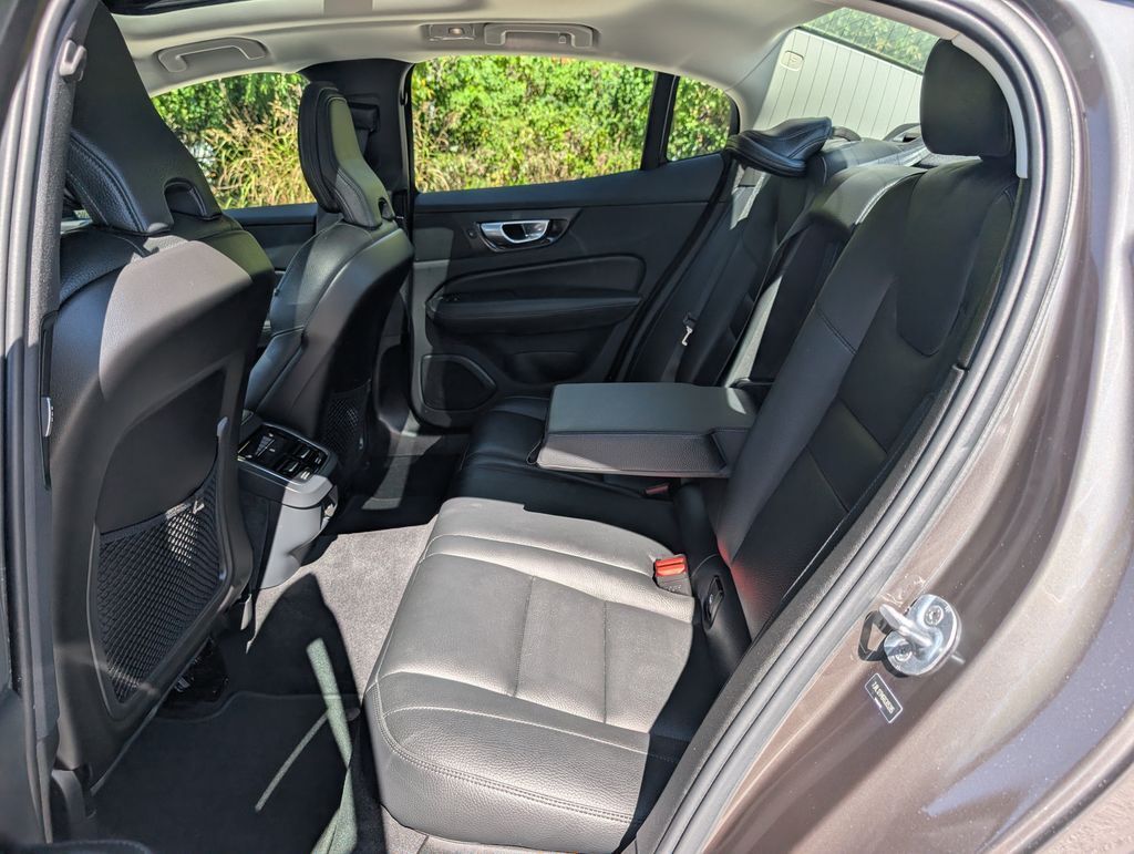 2024 Volvo S60 Ultimate Hunt Valley MD