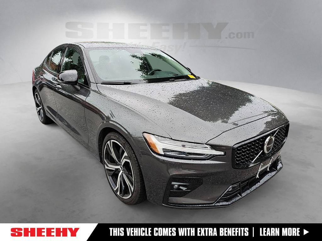 2024 Volvo S60 Ultimate