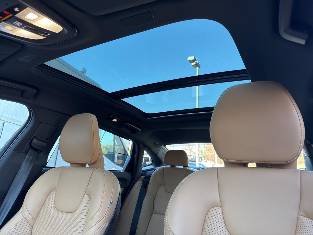 2024 Volvo S90 Recharge Plug-In Hybrid Ultimate Warrenton VA