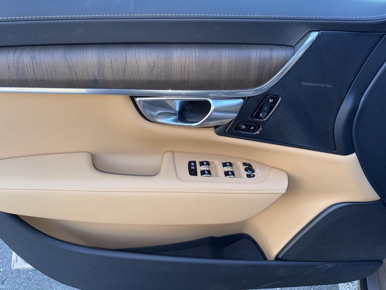 2024 Volvo S90 Recharge Plug-In Hybrid Ultimate Warrenton VA