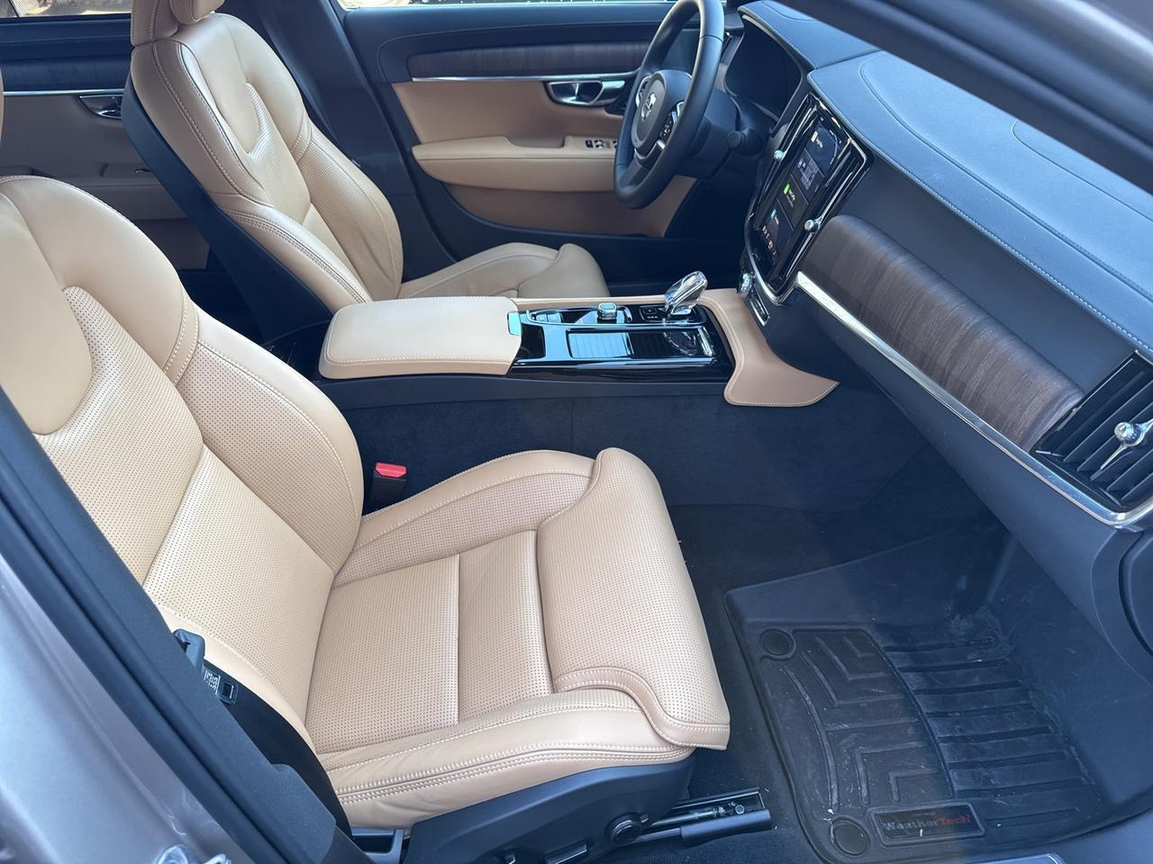 2024 Volvo S90 Recharge Plug-In Hybrid Ultimate Warrenton VA