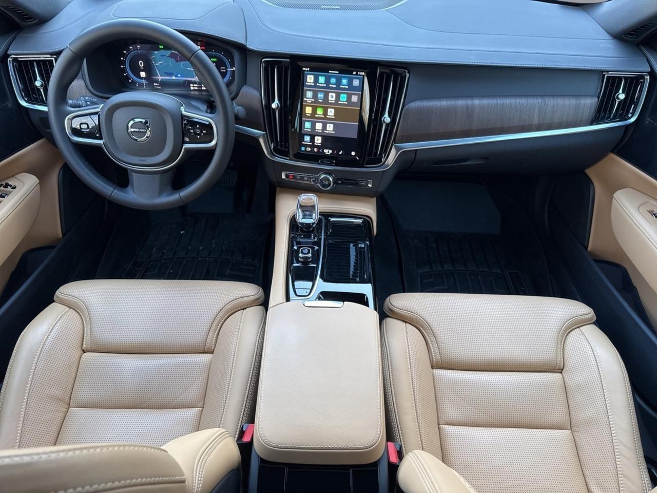 2024 Volvo S90 Recharge Plug-In Hybrid Ultimate Warrenton VA