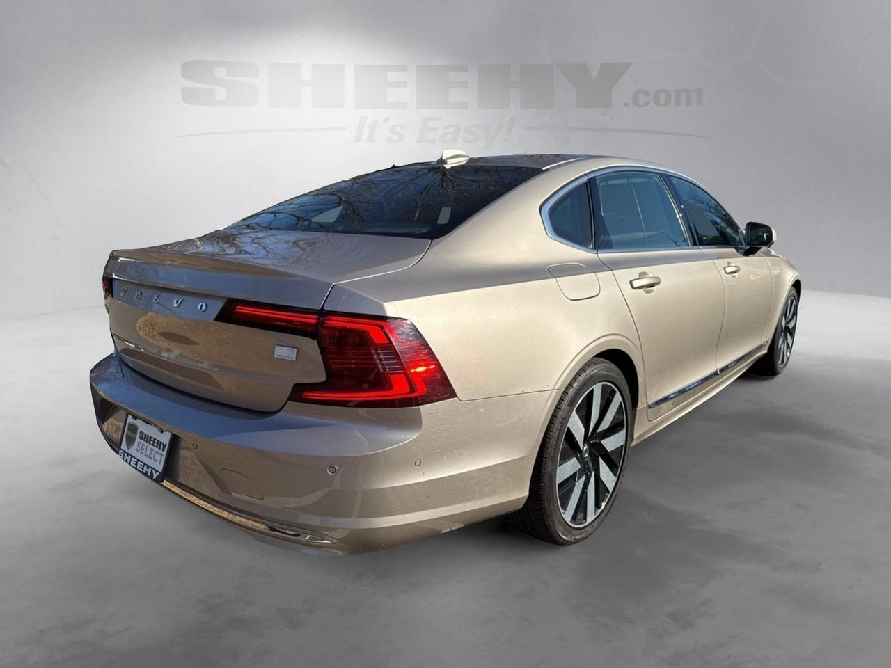 2024 Volvo S90 Recharge Plug-In Hybrid Ultimate Warrenton VA