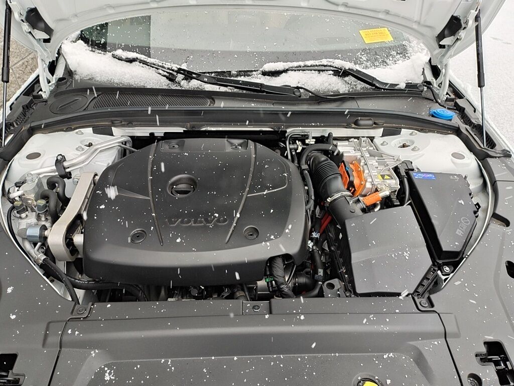 2024 Volvo S90 Recharge Plug-In Hybrid Ultimate Hunt Valley MD