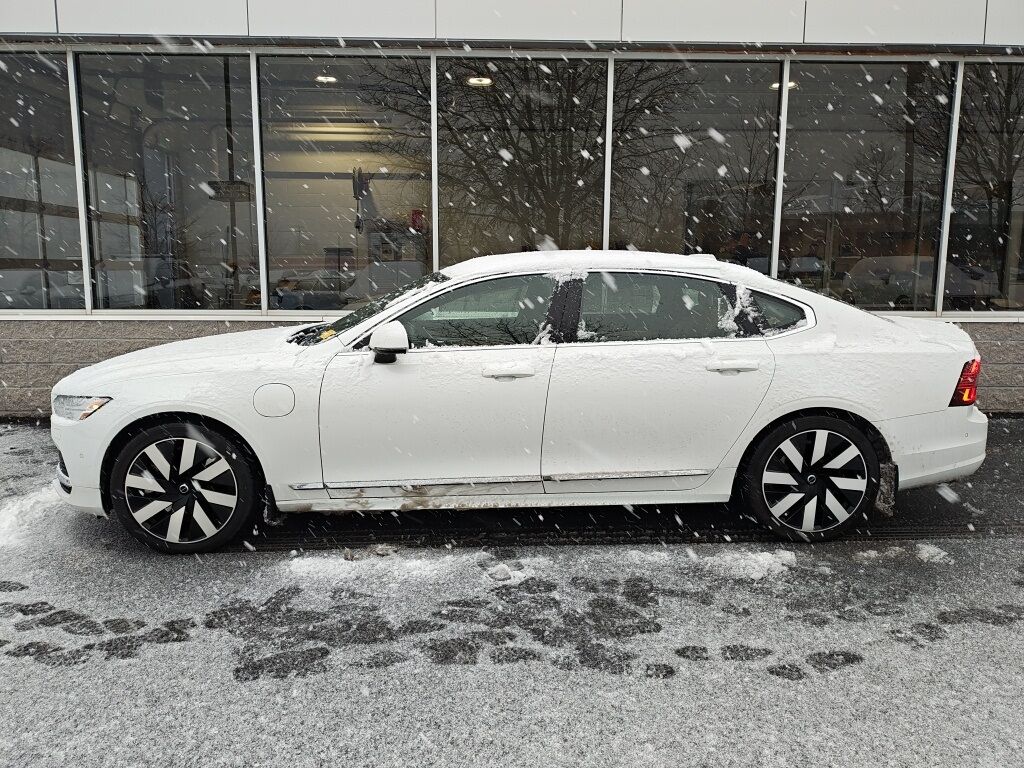 2024 Volvo S90 Recharge Plug-In Hybrid Ultimate Hunt Valley MD