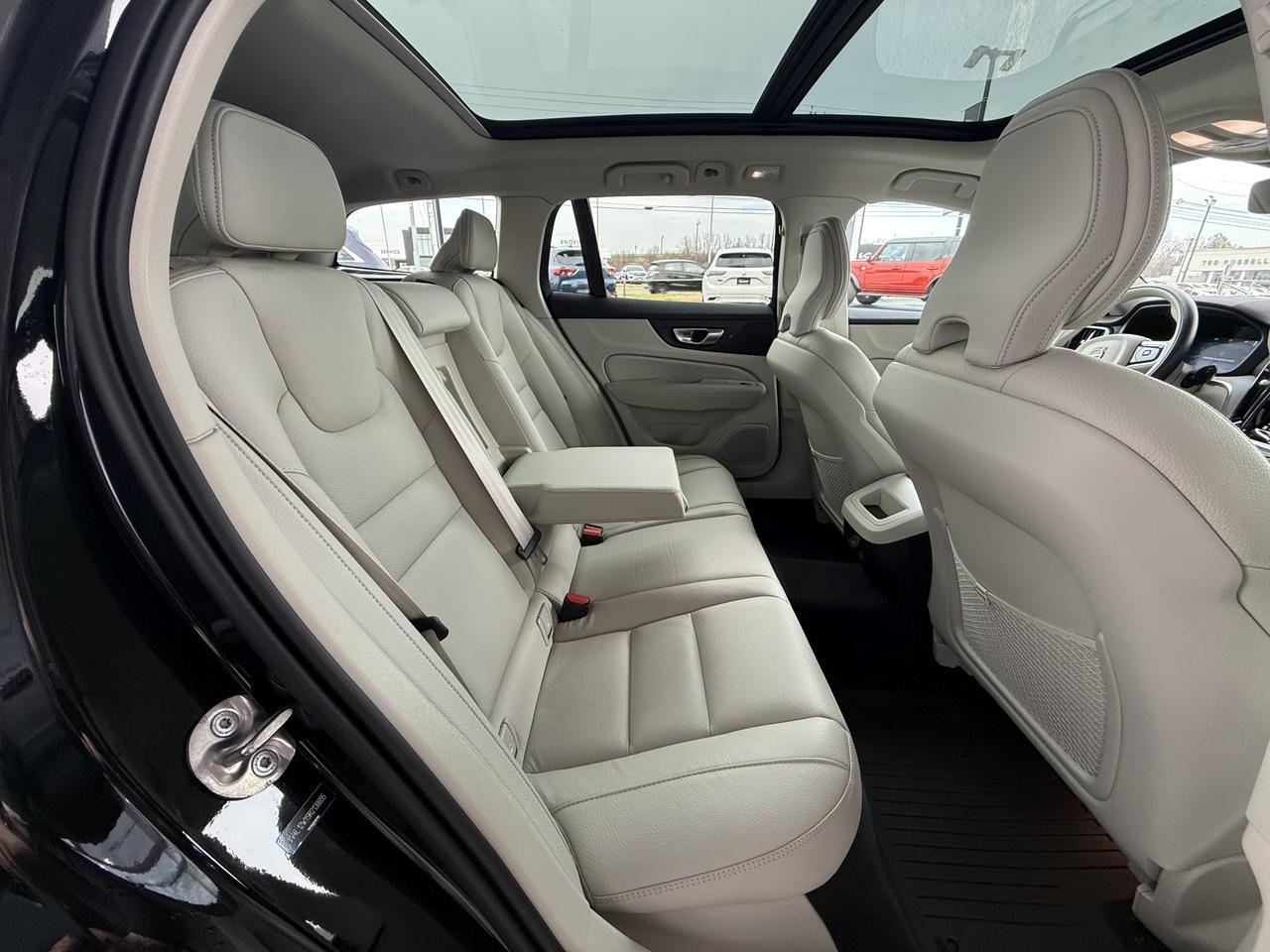 2024 Volvo V60 Cross Country B5 AWD Plus Knoxville TN