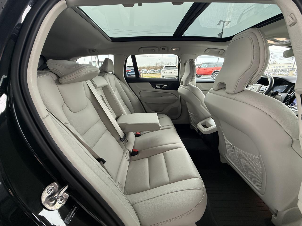 2024 Volvo V60 Cross Country B5 AWD Plus Knoxville TN