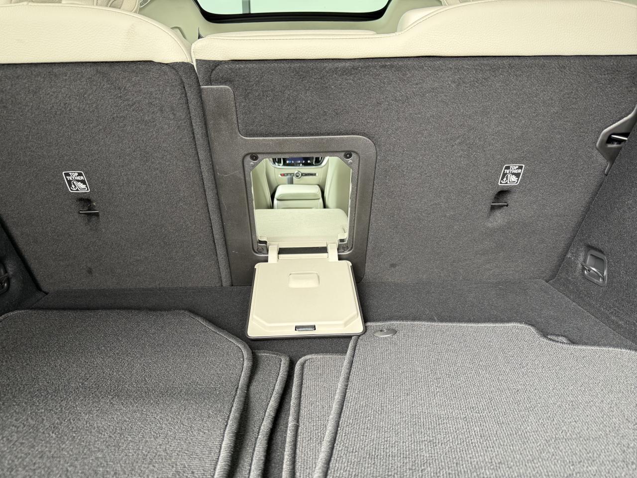 2024 Volvo V60 Cross Country B5 AWD Plus Knoxville TN