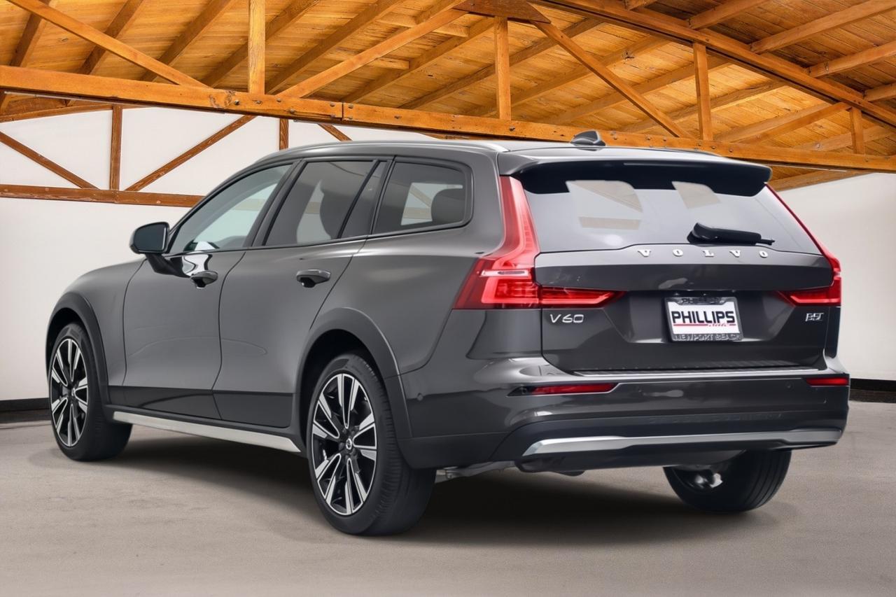 2024 Volvo V60 Cross Country Ultimate Newport Beach CA