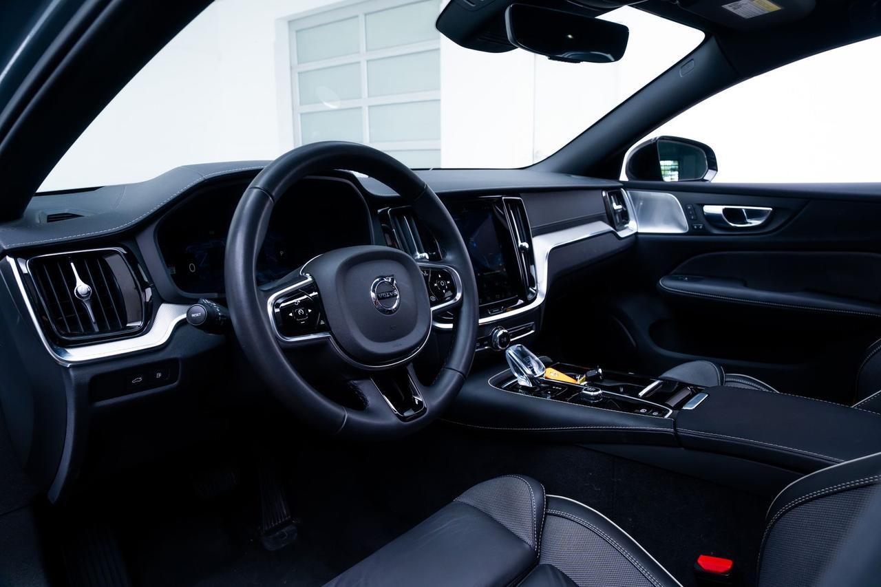 2024 Volvo V60 Recharge Plug-In Hybrid T8 Polestar Bowers &amp; Wilkins Sound Adaptive Cruise Portland OR