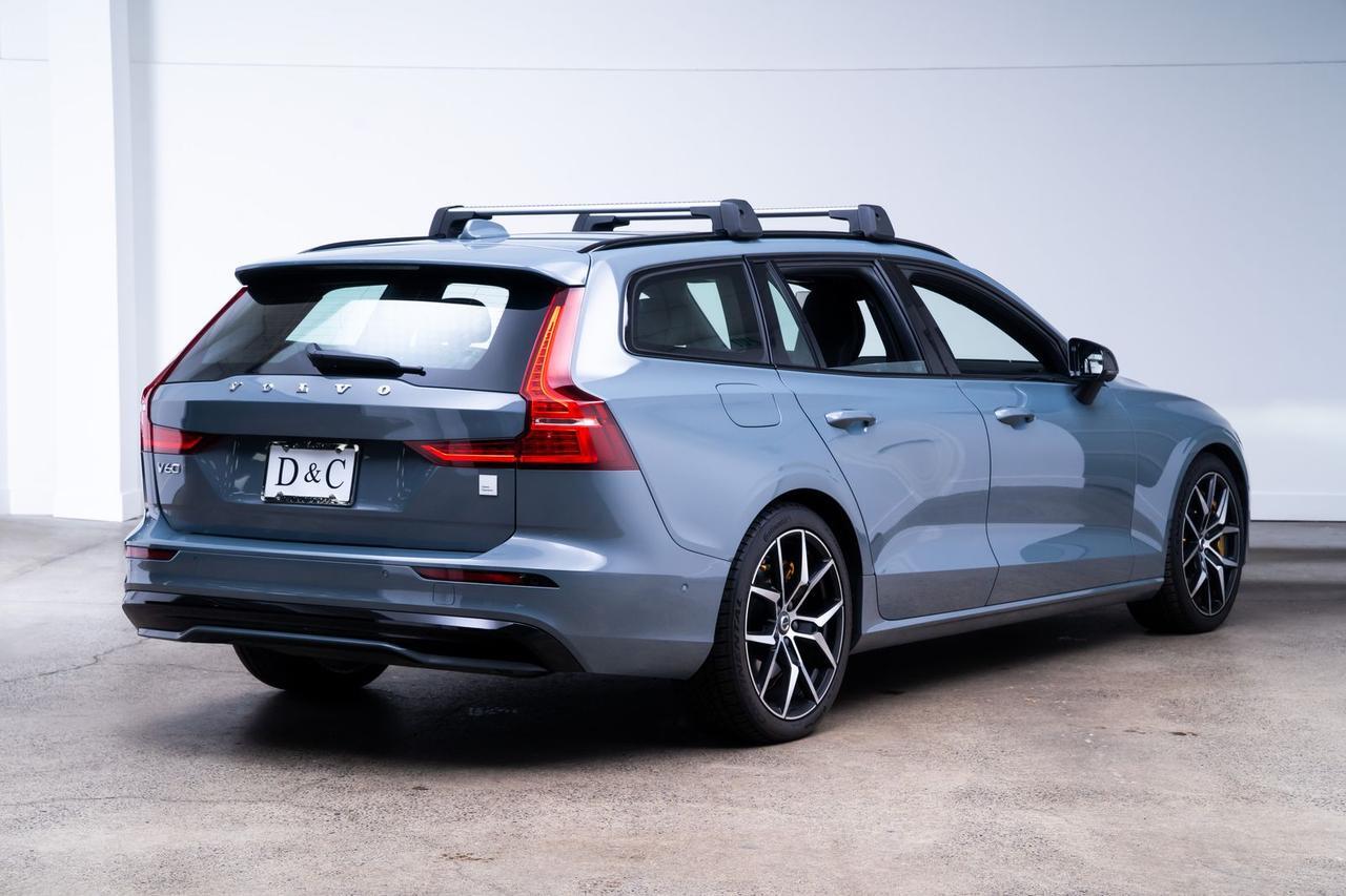 2024 Volvo V60 Recharge Plug-In Hybrid T8 Polestar Bowers &amp; Wilkins Sound Adaptive Cruise Portland OR