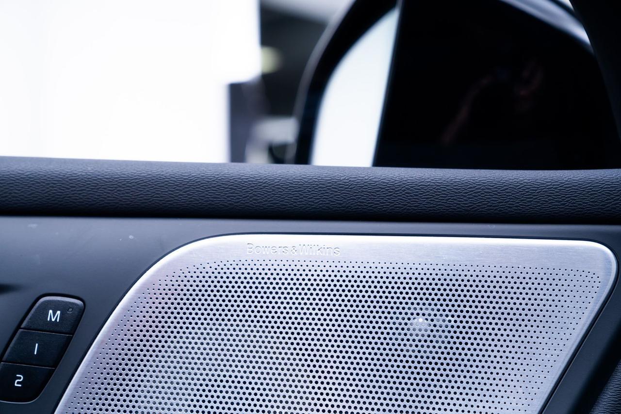 2024 Volvo V60 Recharge Plug-In Hybrid T8 Polestar Bowers &amp; Wilkins Sound Adaptive Cruise Portland OR