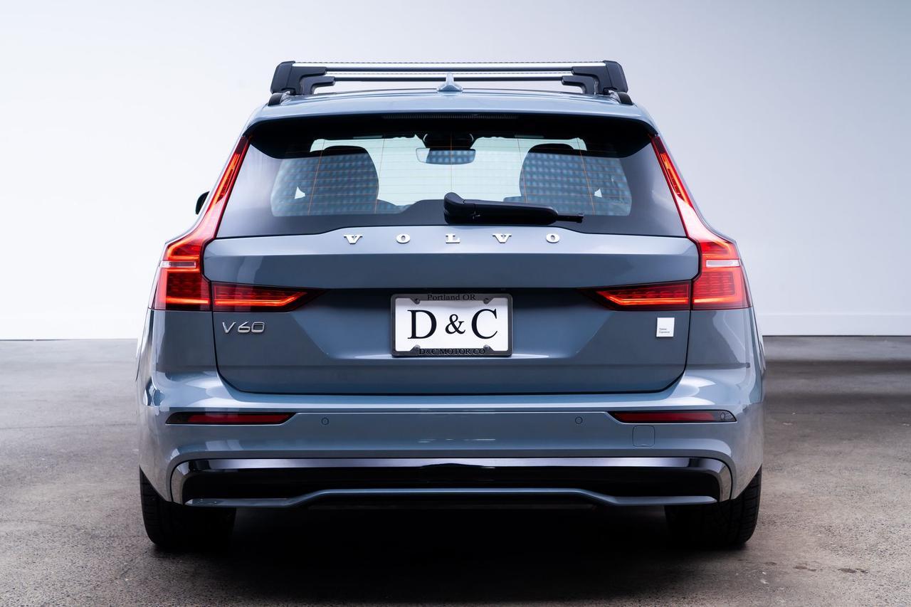 2024 Volvo V60 Recharge Plug-In Hybrid T8 Polestar Bowers &amp; Wilkins Sound Adaptive Cruise Portland OR