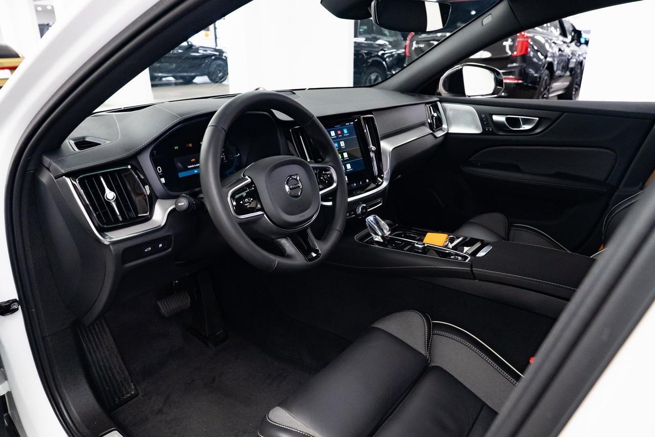 2024 Volvo V60 Recharge Plug-In Hybrid T8 Polestar Head-Up Display Bowers &amp; Wilkins Sound Portland OR