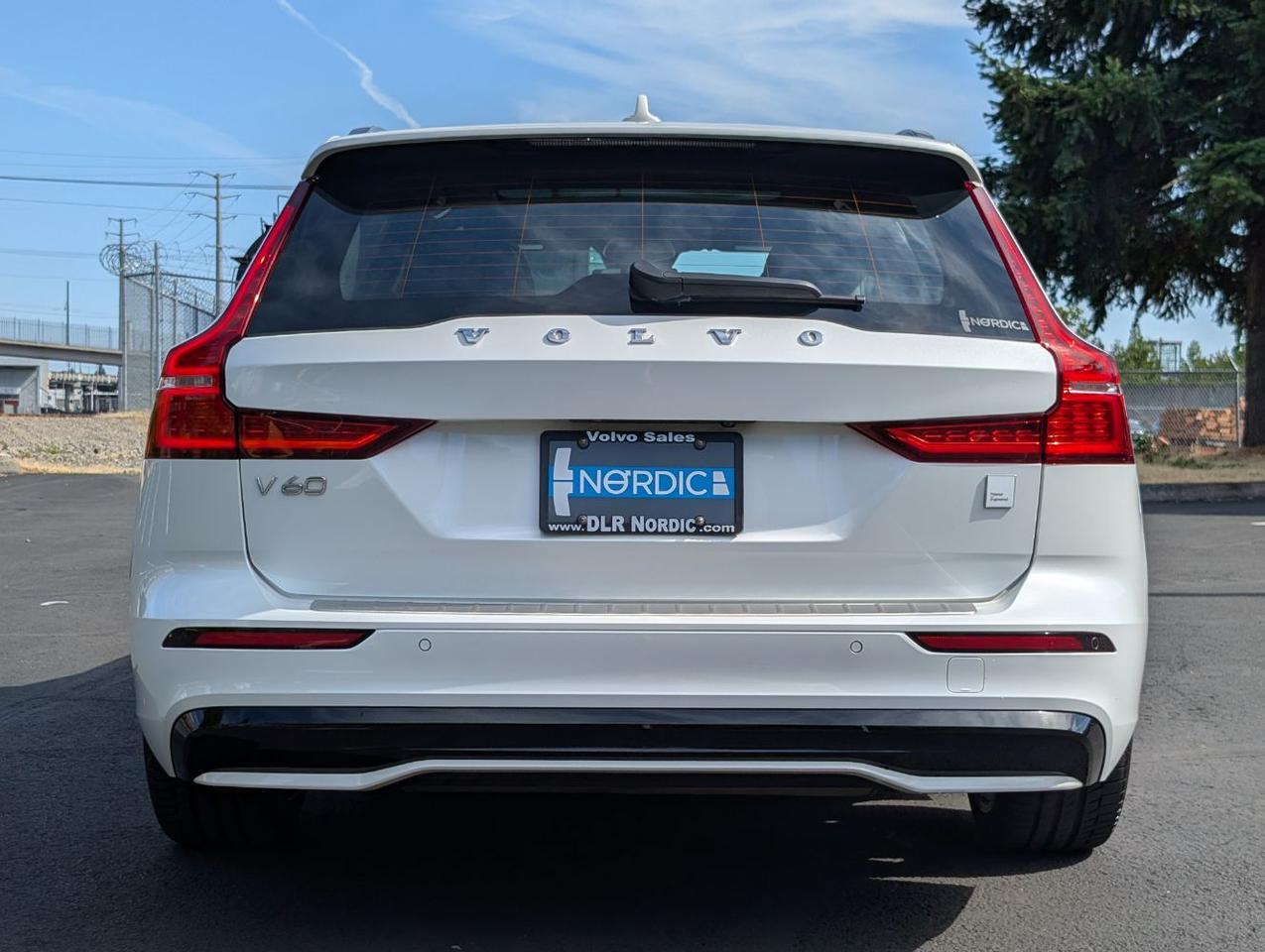2024 Volvo V60 Recharge T8 Polestar Engineered | 455hp, Ohlins Susp., Bowers & Wilkins, Pilot Assist, 4 Heated Seats & Wheel Portland OR