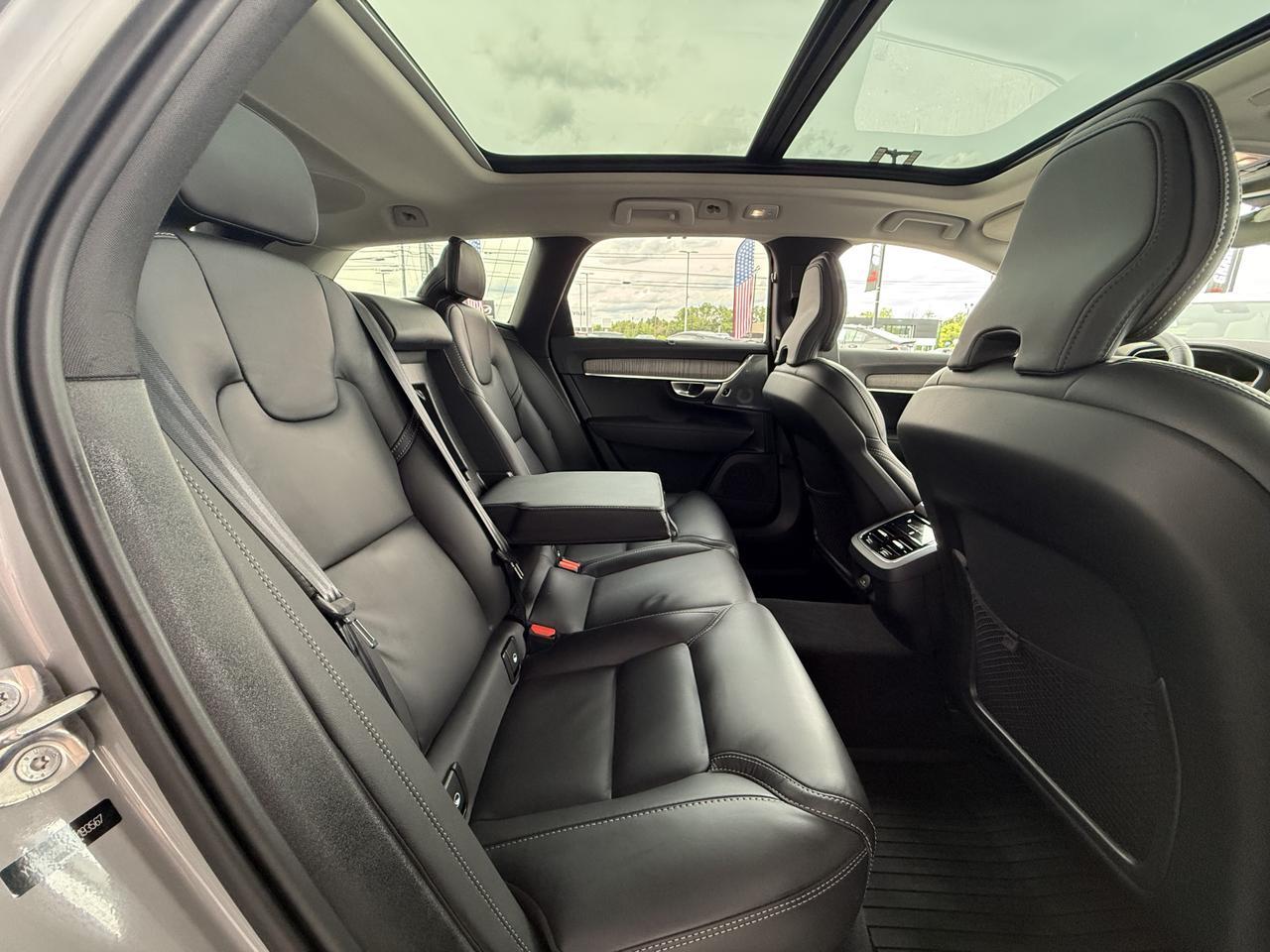 2024 Volvo V90 Cross Country Ultimate Knoxville TN