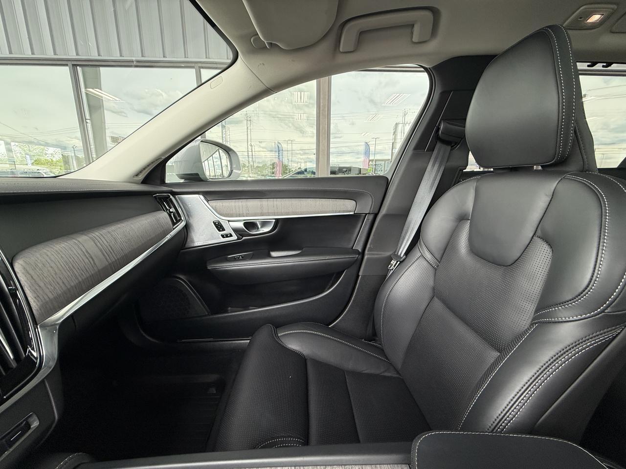 2024 Volvo V90 Cross Country Ultimate Knoxville TN