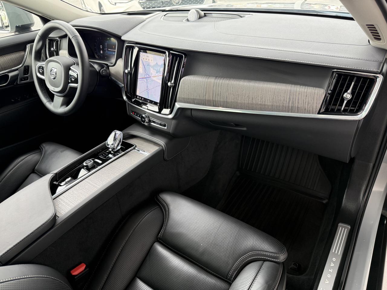 2024 Volvo V90 Cross Country Ultimate Knoxville TN