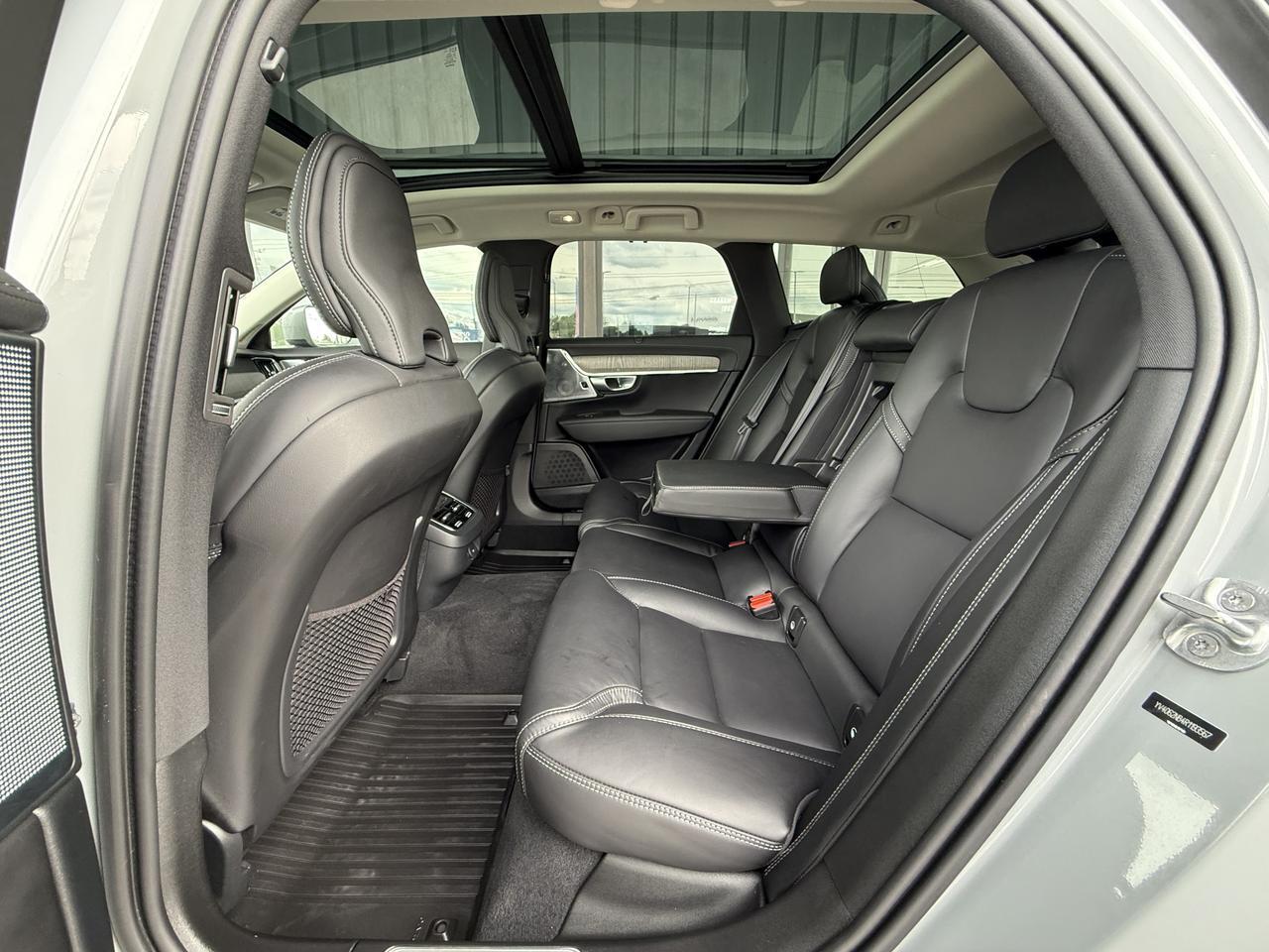2024 Volvo V90 Cross Country Ultimate Knoxville TN