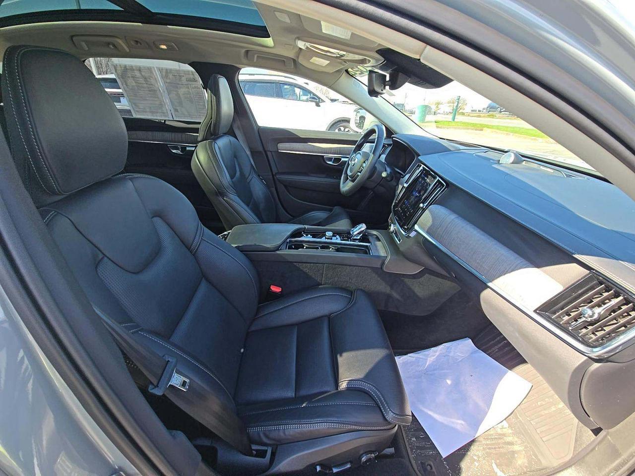 2024 Volvo V90 Cross Country Ultimate Knoxville TN