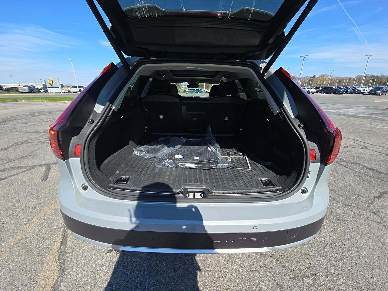 2024 Volvo V90 Cross Country Ultimate Knoxville TN