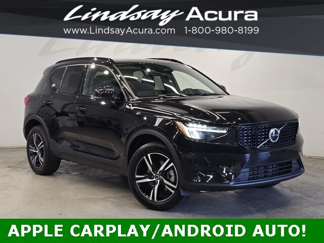 2024 Volvo XC40 B5 Core Columbus OH