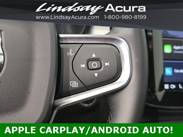 2024 Volvo XC40 B5 Core Columbus OH