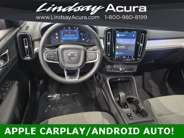 2024 Volvo XC40 B5 Core Columbus OH