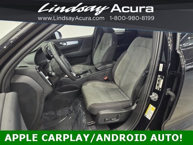 2024 Volvo XC40 B5 Core Columbus OH