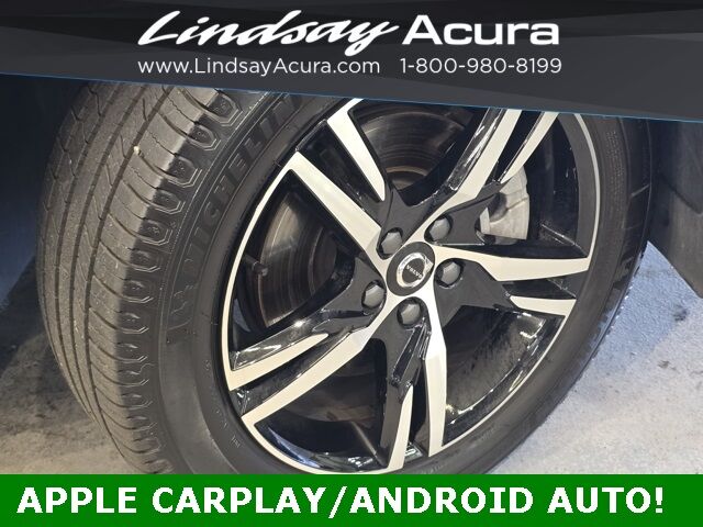 2024 Volvo XC40 B5 Core Columbus OH