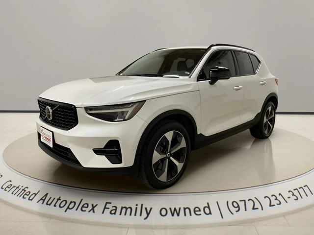 2024 Volvo XC40