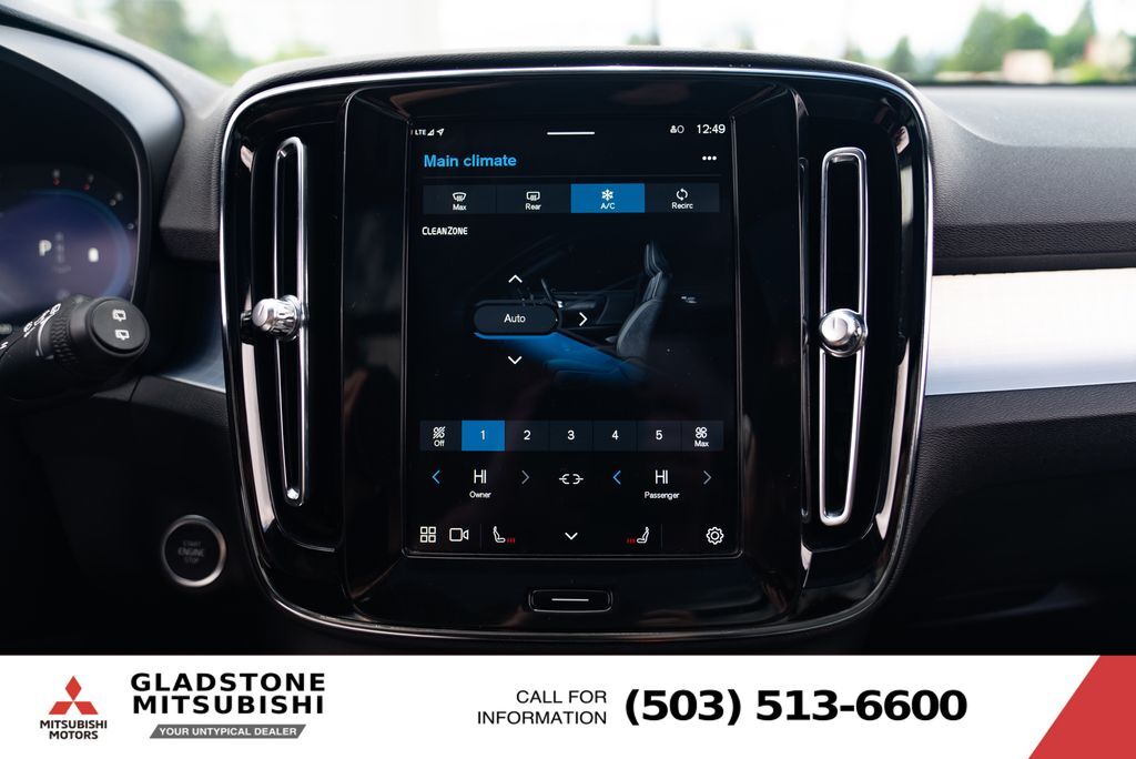 2024 Volvo XC40 B5 Core Milwaukie OR
