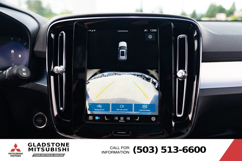 2024 Volvo XC40 B5 Core Milwaukie OR