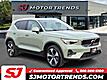2024 Volvo XC40 B5 Plus Bright Theme