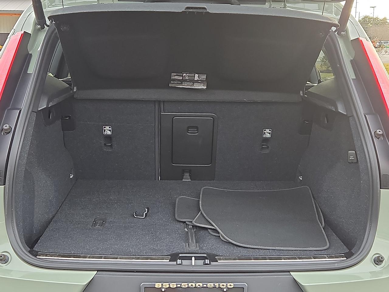 2024 Volvo XC40 B5 Plus Bright Theme Vineland NJ