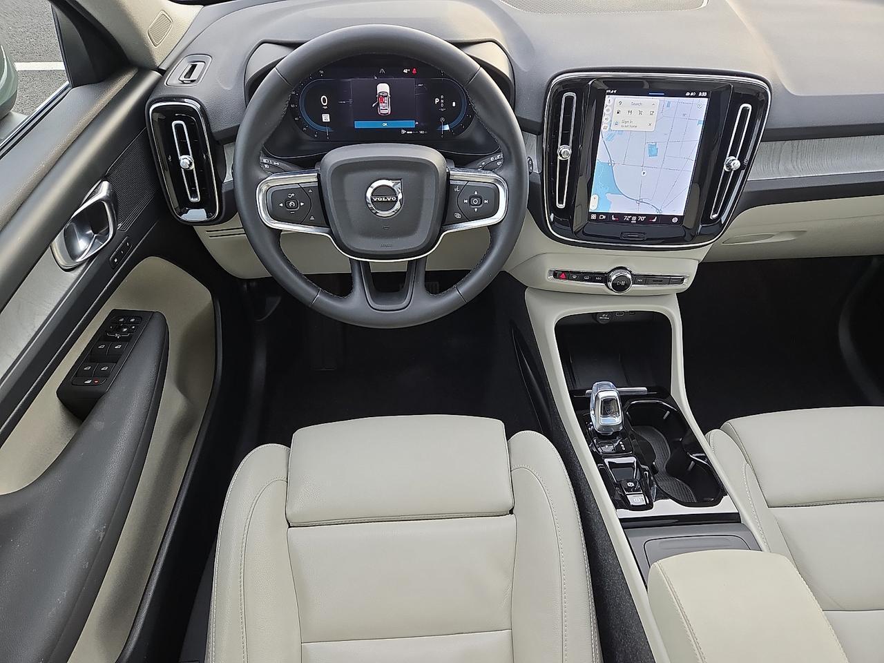 2024 Volvo XC40 B5 Plus Bright Theme Vineland NJ