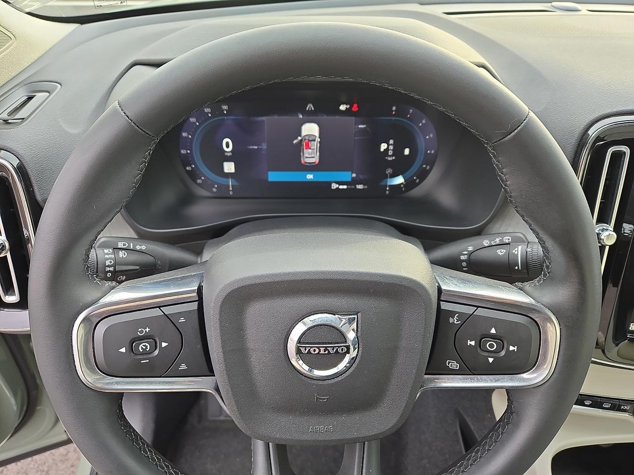 2024 Volvo XC40 B5 Plus Bright Theme Vineland NJ