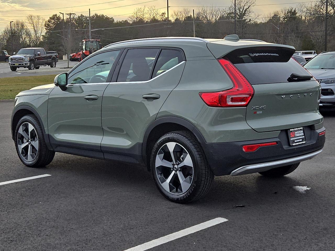 2024 Volvo XC40 B5 Plus Bright Theme Vineland NJ