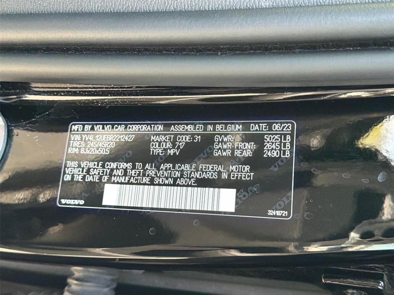 2024 Volvo XC40 B5 Plus Bright Theme Hagerstown MD