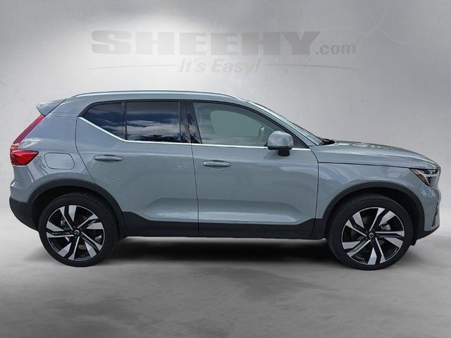 2024 Volvo XC40 B5 Plus Bright Theme Hunt Valley MD