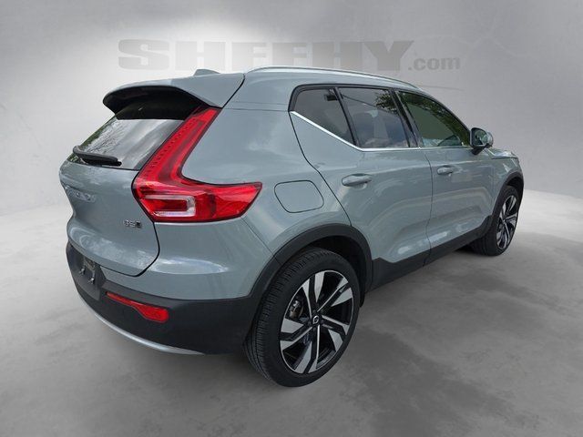 2024 Volvo XC40 B5 Plus Bright Theme Hunt Valley MD