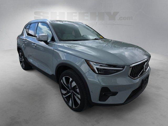 2024 Volvo XC40 B5 Plus Bright Theme Hunt Valley MD