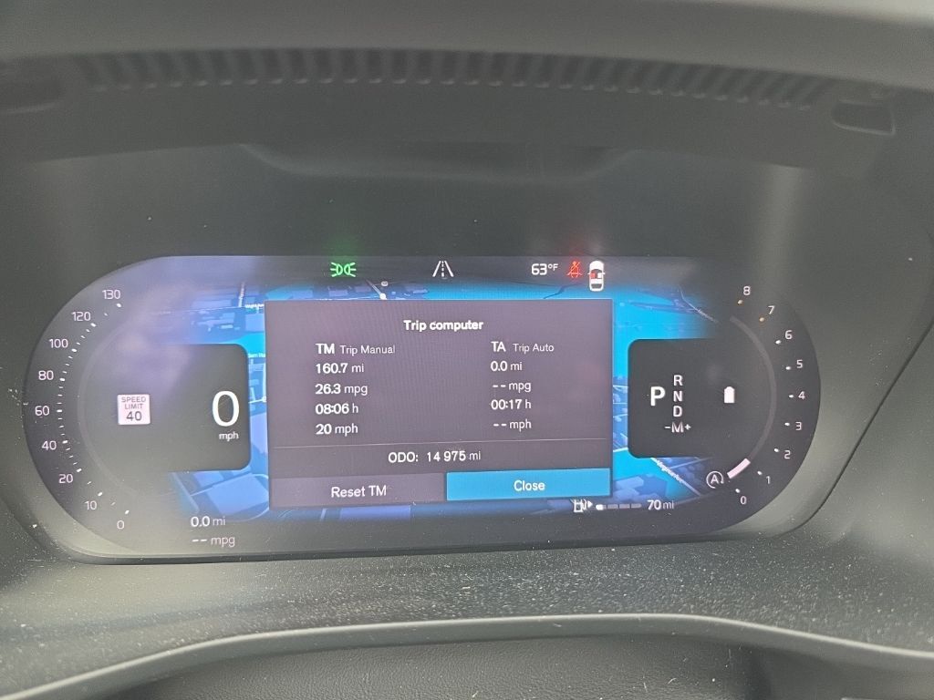 2024 Volvo XC40 B5 Plus Bright Theme Hunt Valley MD