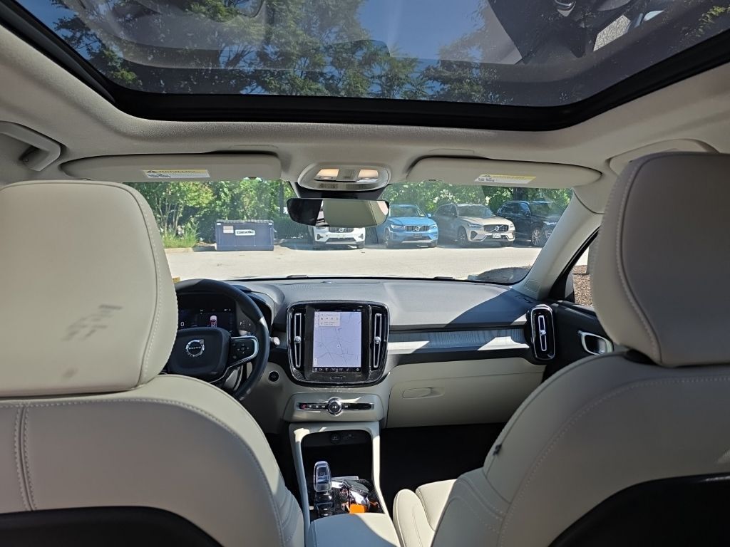2024 Volvo XC40 B5 Plus Bright Theme Hunt Valley MD