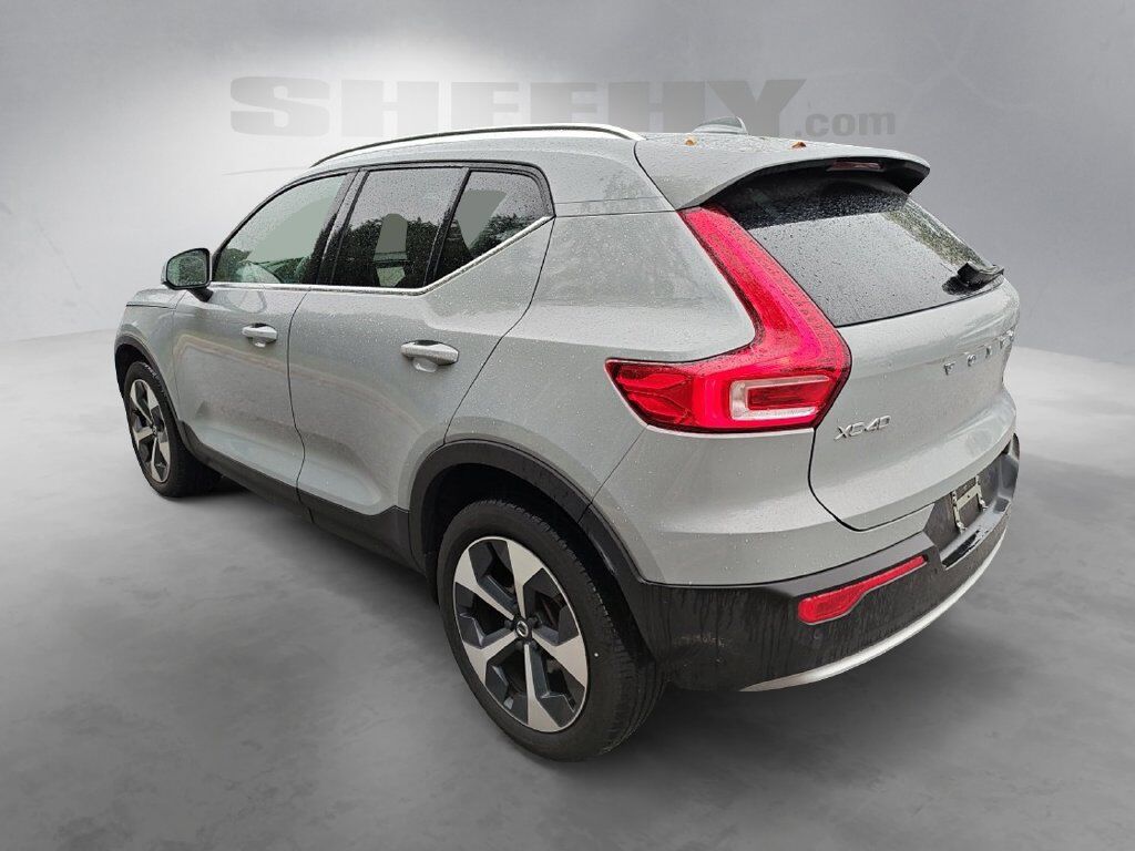 2024 Volvo XC40 B5 Plus Bright Theme Hunt Valley MD
