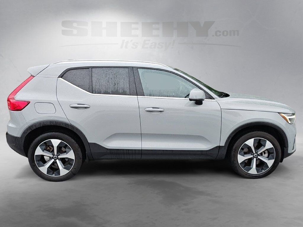 2024 Volvo XC40 B5 Plus Bright Theme Hunt Valley MD
