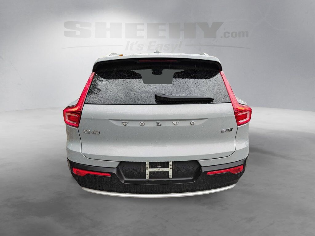 2024 Volvo XC40 B5 Plus Bright Theme Hunt Valley MD