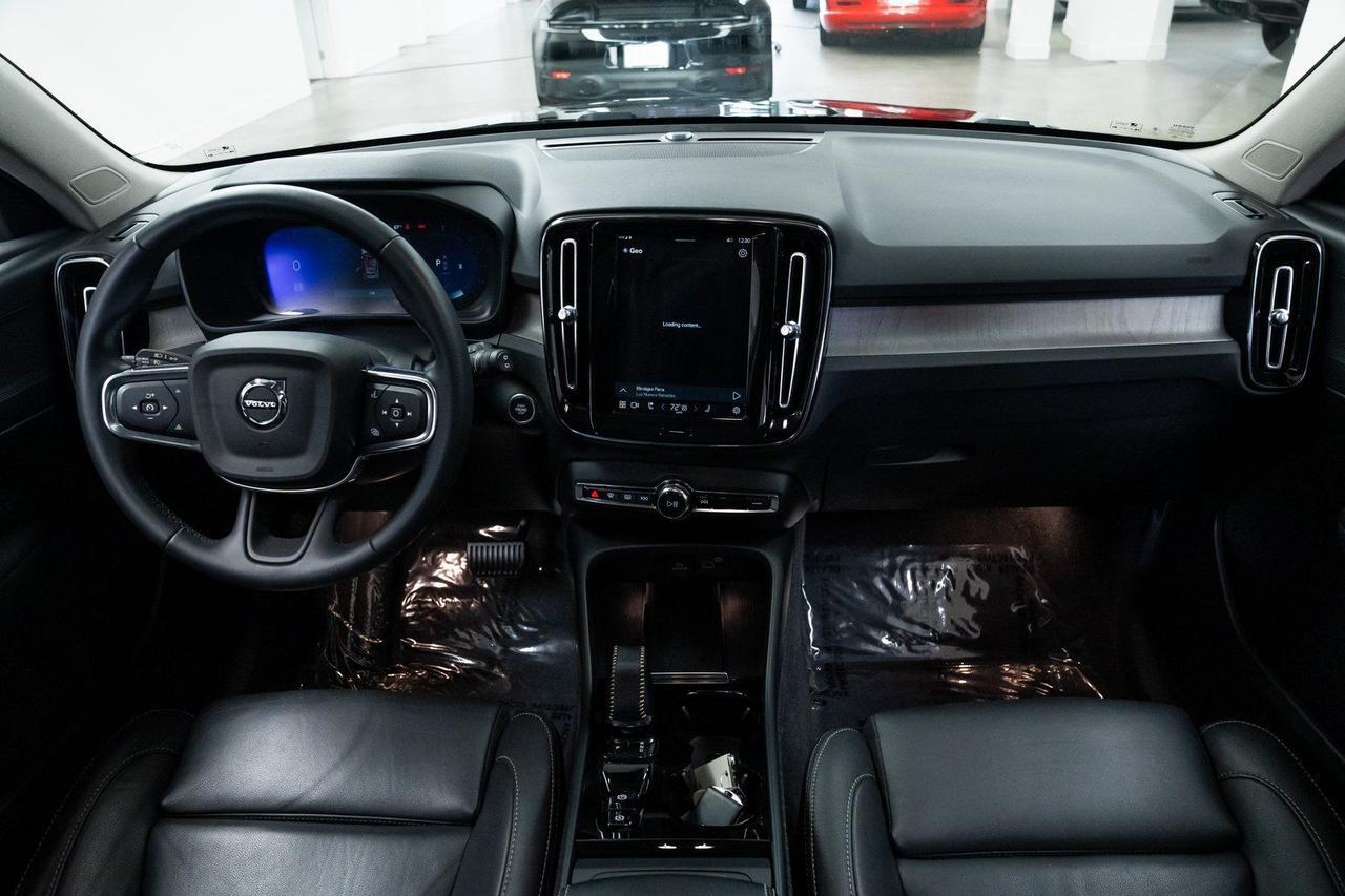 2024 Volvo XC40 B5 Plus Dark Theme Heated Seats Portland OR