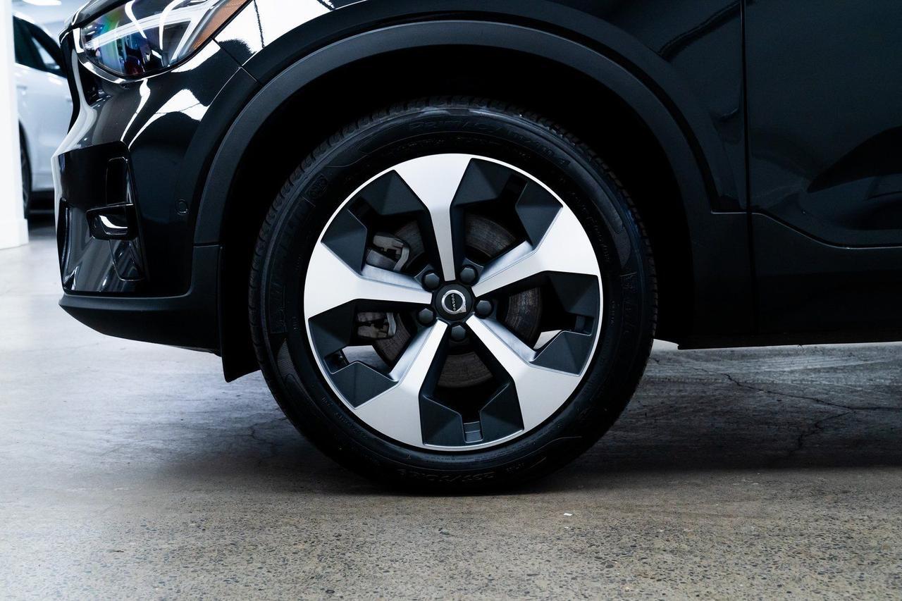 2024 Volvo XC40 B5 Plus Dark Theme Heated Seats Portland OR